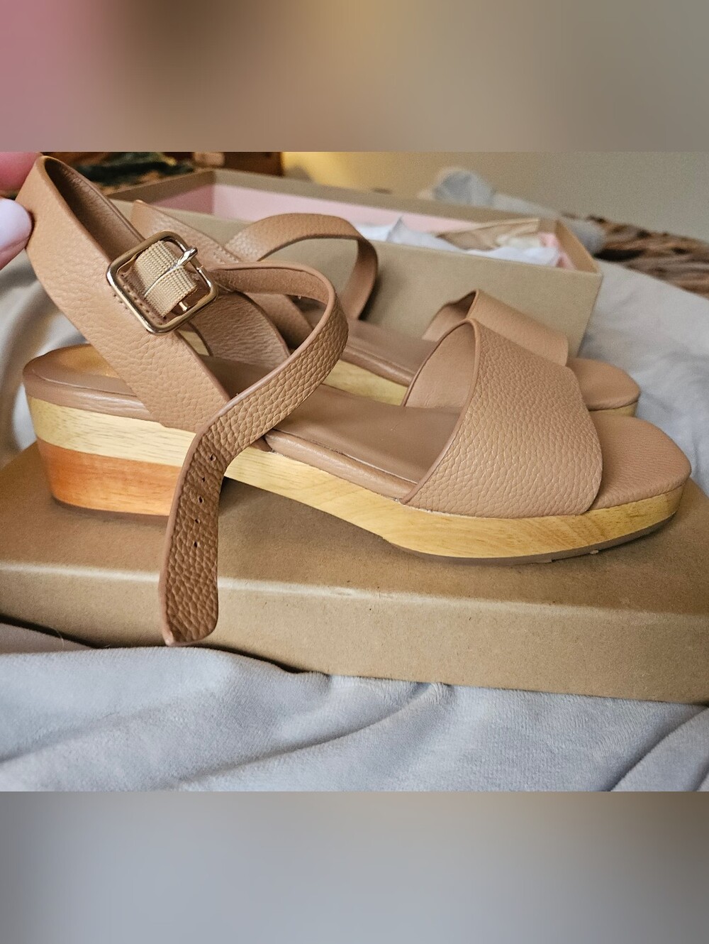 Charlotte Stone Allie Tan clog sandal, Color: Camel